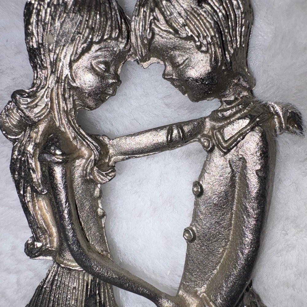 Vintage Pelco pewter Romantic Couple Sculpture made in Italy - Picture 14 of 14